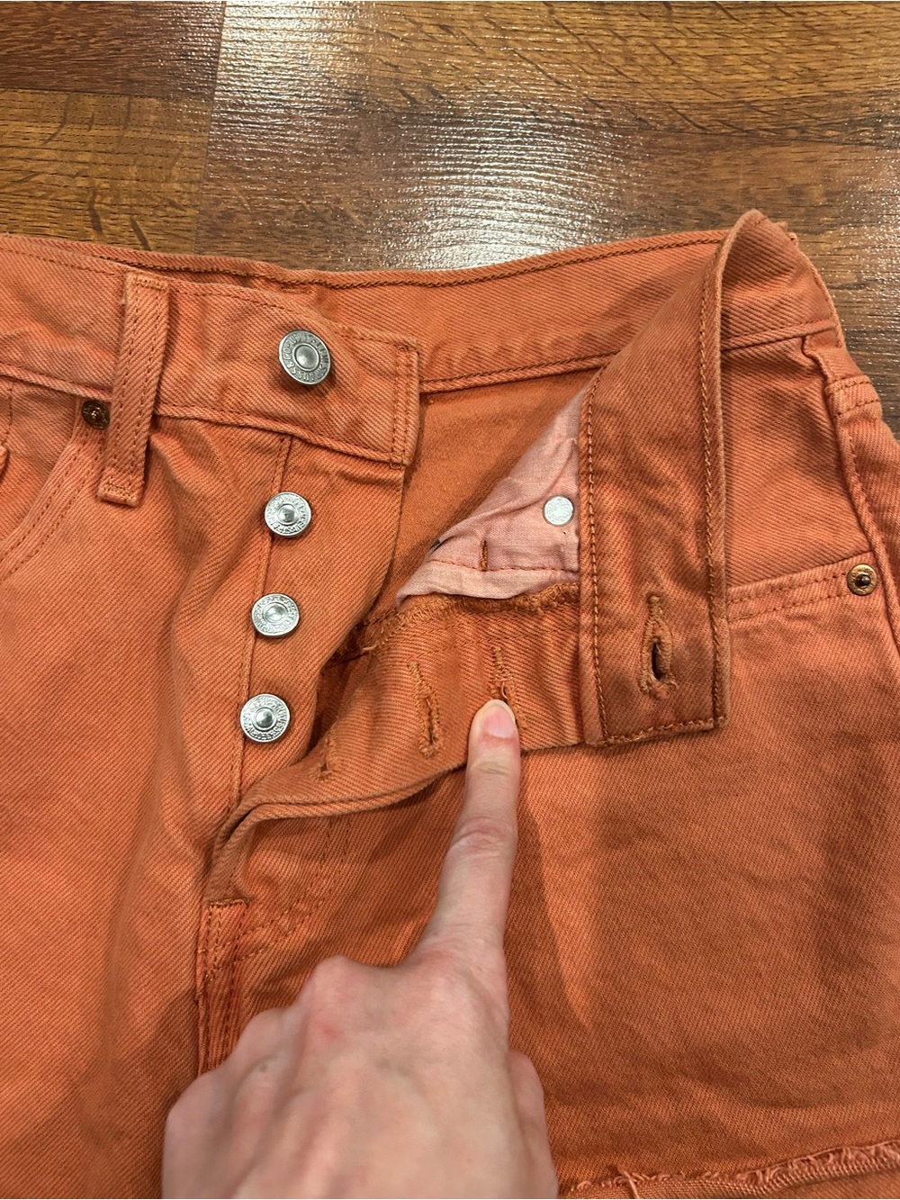 Levi Strauss Orange Denim Shorts Size 26 Jean Shorts 100% Cotton High Rise - Picture 3 of 9